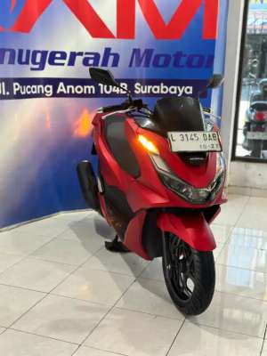 Jual bekas Honda Pcx Cbs 160cc Thn 2022 Km 8Rb Anugerah Motor Pucang,lokasi di Surabaya Kota