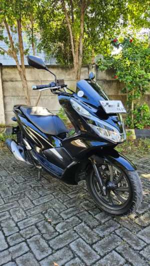 Honda PCX CBS 2018 Likenew , tersedia melalui melalui situs Olx