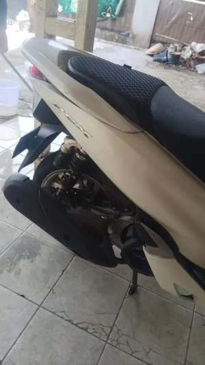 Jual bekas Honda pcx nyari buat pribadi,lokasi di Depok Kota