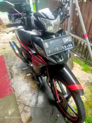 Jual bekas HONDA REVO FI TAHUN 2016,lokasi di Jakarta Timur