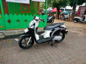 Jual bekas Honda Scoopy 110cc Karburator Thn 2013,lokasi di Jakarta Selatan