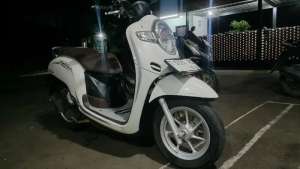 Jual bekas Honda Scoopy 2019 second,lokasi di Karawang Kab.