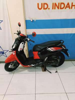Jual bekas Honda SCOOPY ESP SPORTY FI ECO 110 2022 SURAT LENGKAP HIDUP SEMUA,lokasi di Surabaya Kota