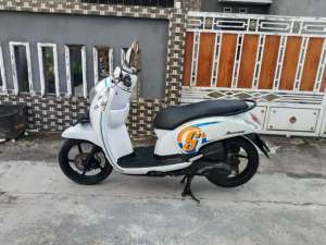Jual bekas Honda Scoopy f1 thn 2016 plat 2030 mesin halus di Tangerang,lokasi di Tangerang Kota