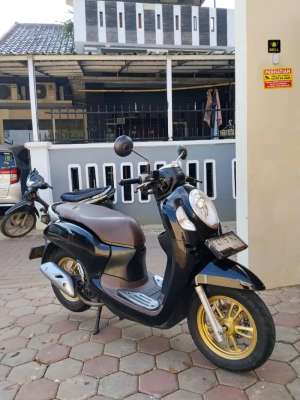 Jual bekas honda scoopy Frestige 2021,lokasi di Depok Kota