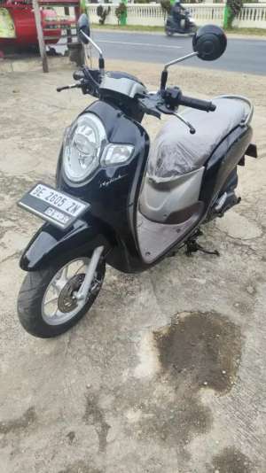 Jual bekas Honda Scoopy Hitam ElegantMulus, Irit, Siap Pakai- NEGO,lokasi di Pesawaran Kab.