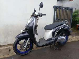 Jual bekas Honda scoopy karbu 2010 siap pakai,lokasi di Tangerang Selatan Kota