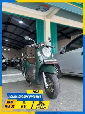 Jual bekas HONDA SCOOPY PRESTIGE 2023 MURAH BERKUALITAS HIKMAH MOTOR KEPUH MALANG,lokasi di Malang Kota
