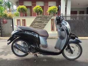 Jual bekas HONDA SCOOPY STYLISH TAHUN 2019 CAKEUP,lokasi di Bogor Kab.