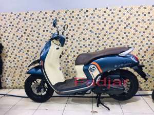 Jual bekas honda scoopy tahun 2021,lokasi di  