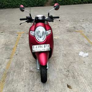 Jual bekas honda scopy tahun 2018,lokasi di Jakarta Selatan