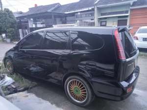 Jual bekas Honda Stream 2002 Bensin,lokasi di Depok Kota