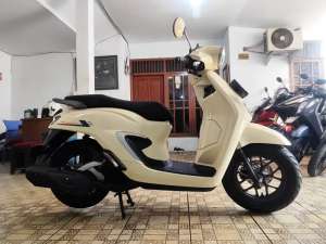 Jual bekas HONDA STYLO 160 CBS 2025 KM 96 MULUS ORI,lokasi di Jakarta Selatan
