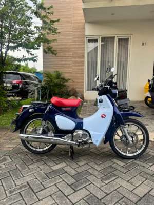 Jual bekas Honda Super Cub 2022 istimewa,lokasi di Semarang Kota