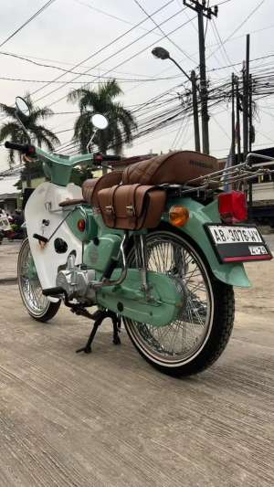 Jual bekas Honda Super cup pajak hidup,lokasi di Tangerang Kota