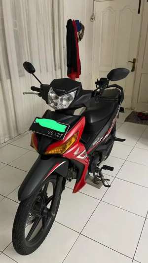 Jual bekas Honda Supra X 125 Fi 2022 Low KM Tangan Pertama,lokasi di Tangerang Kota