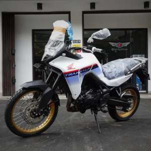 Jual bekas Honda Transalp 750,lokasi di Surabaya Kota