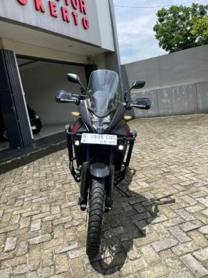 Jual bekas Honda Transalp 750 Tahun 2024,lokasi di Banyumas Kab.