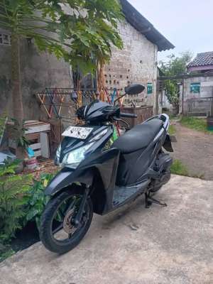 Jual bekas Honda vario 125 cc,lokasi di Tangerang Selatan Kota