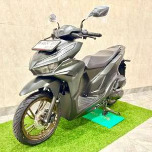 Jual bekas Honda Vario 125 Keyless CBS ISS 2025 KM.3000 Full Original,lokasi di Jakarta Utara