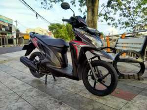 Jual bekas Honda Vario 125 Kzr 2014 B DKI bisa TT,lokasi di Jakarta Selatan