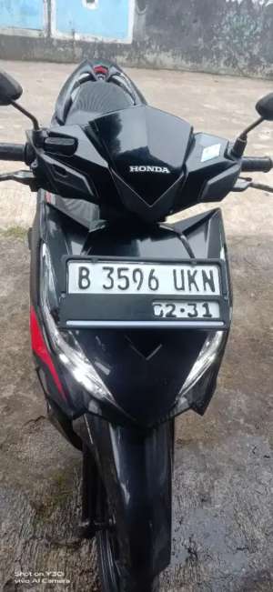 Jual bekas HONDA VARIO 125 LED 2015,lokasi di Depok Kota