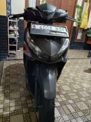 Jual bekas Honda Vario 125 LED tahun 2017,lokasi di Tangerang Kota