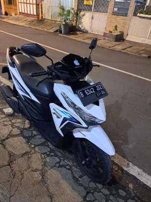 Jual bekas Honda Vario 125 LED tahun 2016.,lokasi di Jakarta Barat