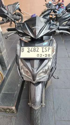 Jual bekas Honda Vario 125 second dijual segera,lokasi di Jakarta Barat
