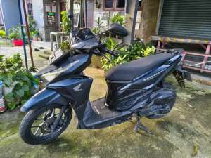 Jual bekas Honda Vario 150 2016 Iss Idling Stop bisa TT,lokasi di Jakarta Selatan