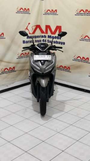 Jual bekas Honda Vario 150 keyless tahun 2019 coklat doff,lokasi di Surabaya Kota