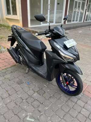 Jual bekas Honda Vario 150 tahun 2021 lengkap,lokasi di Tangerang Selatan Kota