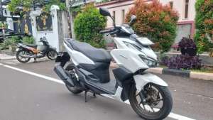 Jual bekas HONDA VARIO 160 ABS 2024 GRESSS,lokasi di Jakarta Selatan