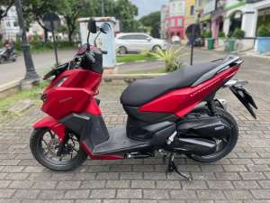 Jual bekas HONDA VARIO 160 CBS 2022 SUPER MANTAPP,lokasi di Jakarta Barat