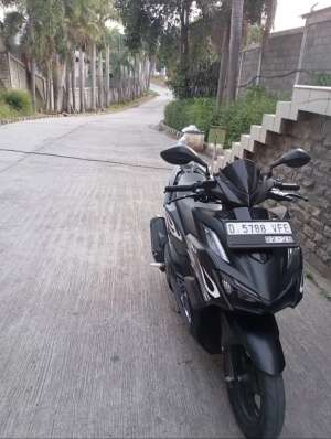 Jual bekas Honda Vario 160 hitam,lokasi di Sumedang Kab.