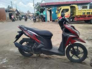 Jual bekas Honda Vario CBS ISS 125 kzr,lokasi di Palembang Kota