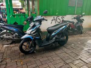 Jual bekas Honda Vario Cw 110cc Pajak Hidup Thn 2012,lokasi di Jakarta Selatan