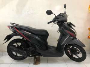 Jual bekas Honda Vario Esp 110 Th.2015 black mate,lokasi di Denpasar Kota