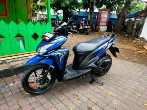 Jual bekas Honda Vario KZR 125cc Pajak Hidup Tahun 2014,lokasi di Jakarta Selatan