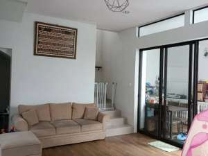 HOT ITEM Rumah Flora Premium Summarecon Bandung - Siap Huni SHM , tersedia melalui melalui situs Olx