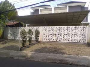 HOT Rumah Smn Ciganjur Jagakarsa, SIAP HUNI, Murah, Jaksel Jakarta Selatan Jual Dijual lokasi di Jakarta Selatan, tersedia melalui melalui situs Olx