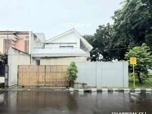 Hot Sale Rumah Samping Taman Di Sektor 7 Bintaro lokasi di Tangerang Selatan Kota, tersedia melalui melalui situs Olx