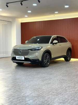 Jual bekas HR-V 1.5 SE Sensing 2024 odo 24 Ribuan,lokasi di  