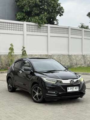 Jual bekas HR-V HRV Prestise at matik thn 2021 Bensin,lokasi di  ,Jakarta Selatan
