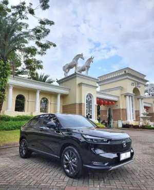 Jual bekas HRV SE 2022 B ganjil tgn 1 Km 60rb Rec Honda Pjk Sept 2026,lokasi di Jakarta Selatan