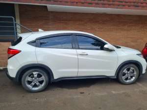 Jual bekas HRV tipe e 2017,lokasi di Jakarta Pusat