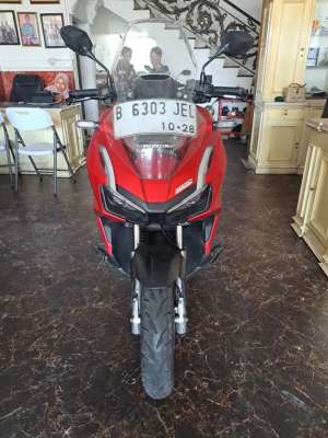 Jual bekas HUB IMA DP PROMO ADV 160 ABS 2023 . PROSES KREDIT KTP KK KIRIM WA,lokasi di Jakarta Selatan