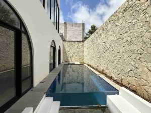 Hunian Luxury Villa area Balangan lokasi di Kab. Badung, tersedia melalui melalui situs Olx