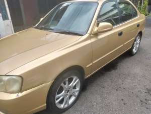 Jual bekas Hyundai Accent 2001 Bensin,lokasi di Jakarta Selatan
