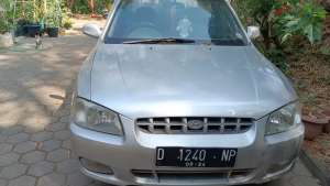 Jual bekas Hyundai Accent Verna 2001 Bensin,lokasi di Bandung Kota